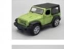 Visão diagonal frontal do Jeep Wrangler verde limão