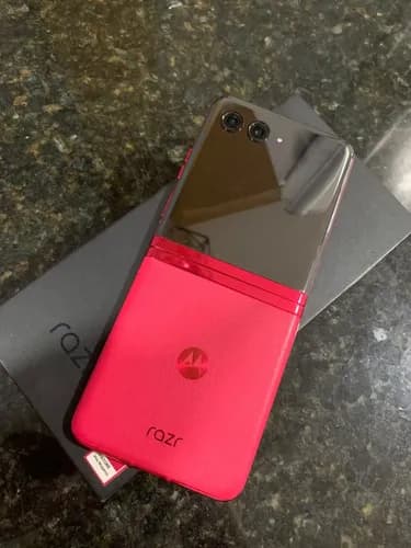 Motorola Razr 40 Ultra Foto 3
